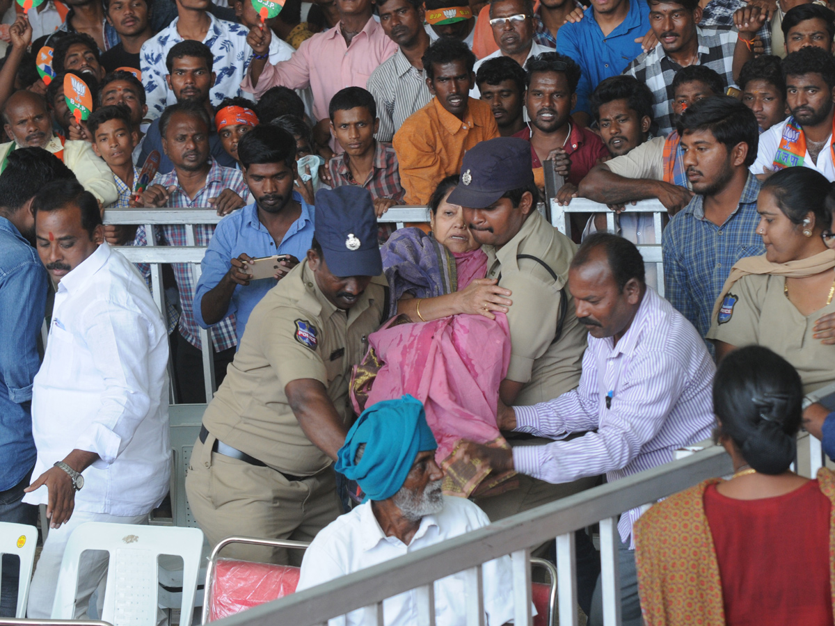 pm Narendra modi addresses public meeting in nizamabad and mahabubnagar photo Gallery  - Sakshi5