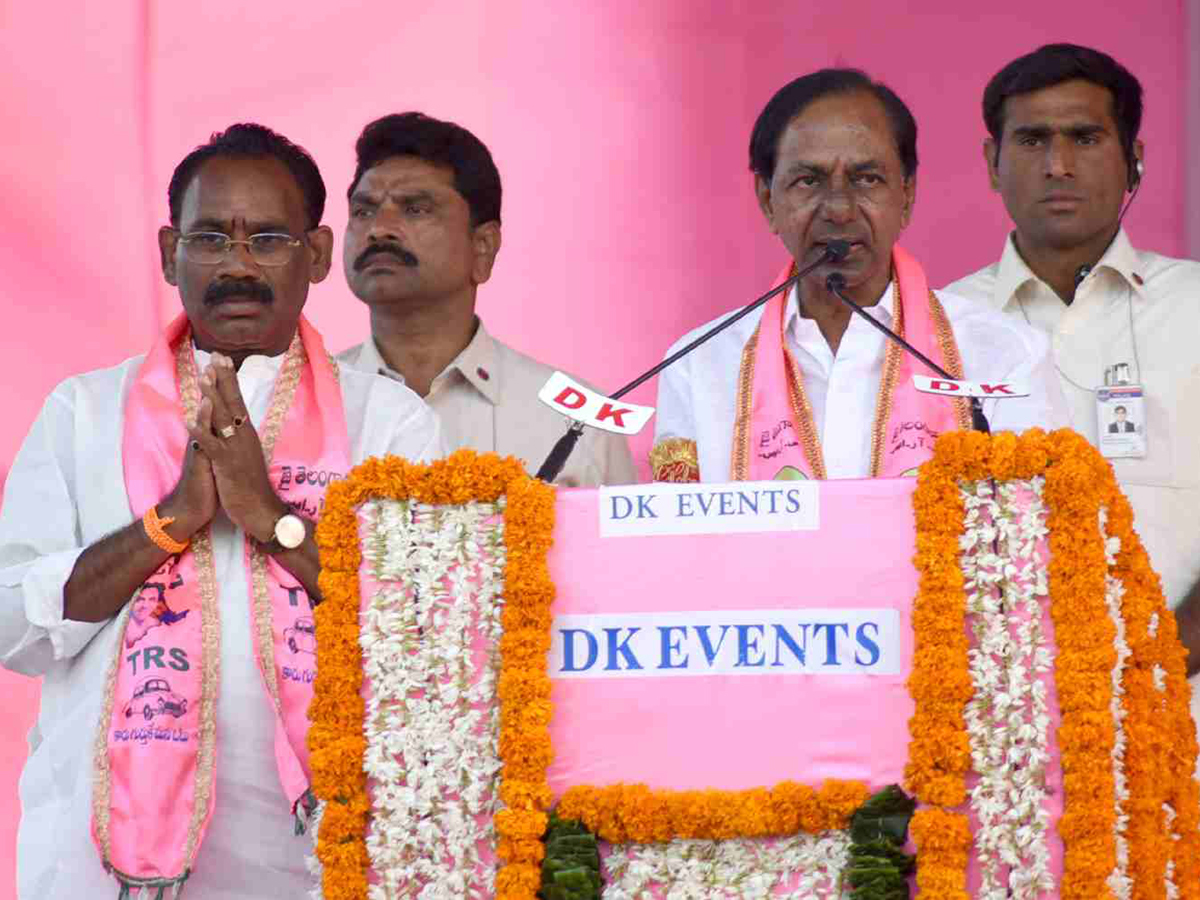 kcr public meeting photo Gallery - Sakshi7