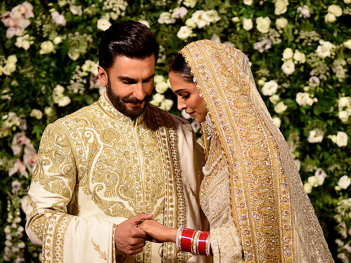 Deepika And Ranveer Wedding Reception in Mumbai Photo Gallery - Sakshi11