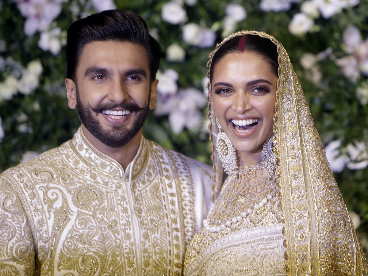 Deepika And Ranveer Wedding Reception in Mumbai Photo Gallery - Sakshi6