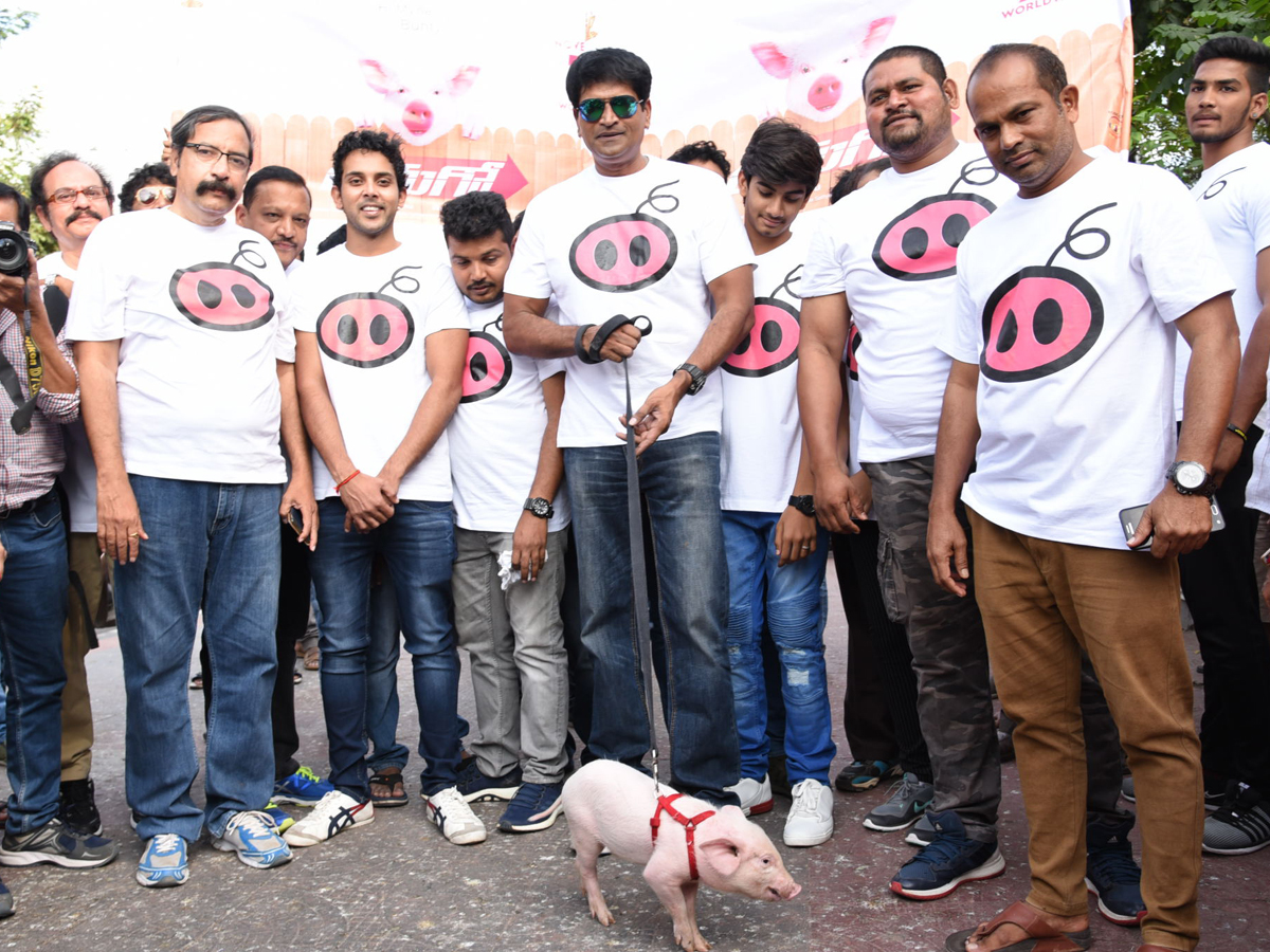 Director Ravi Babu Walk With Adhugo Movie Team Photo Gallery - Sakshi7