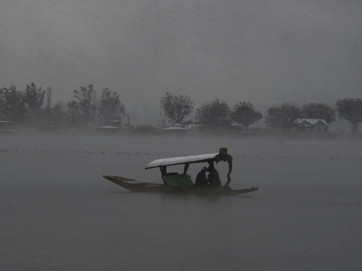 Snow in Jammu Kashmir Photo Gallery - Sakshi16