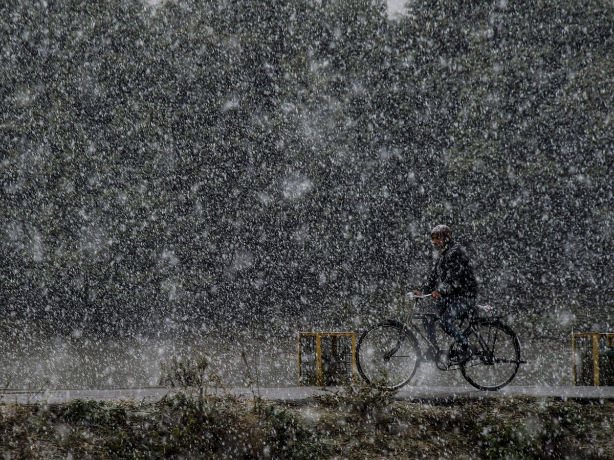 Snow in Jammu Kashmir Photo Gallery - Sakshi18