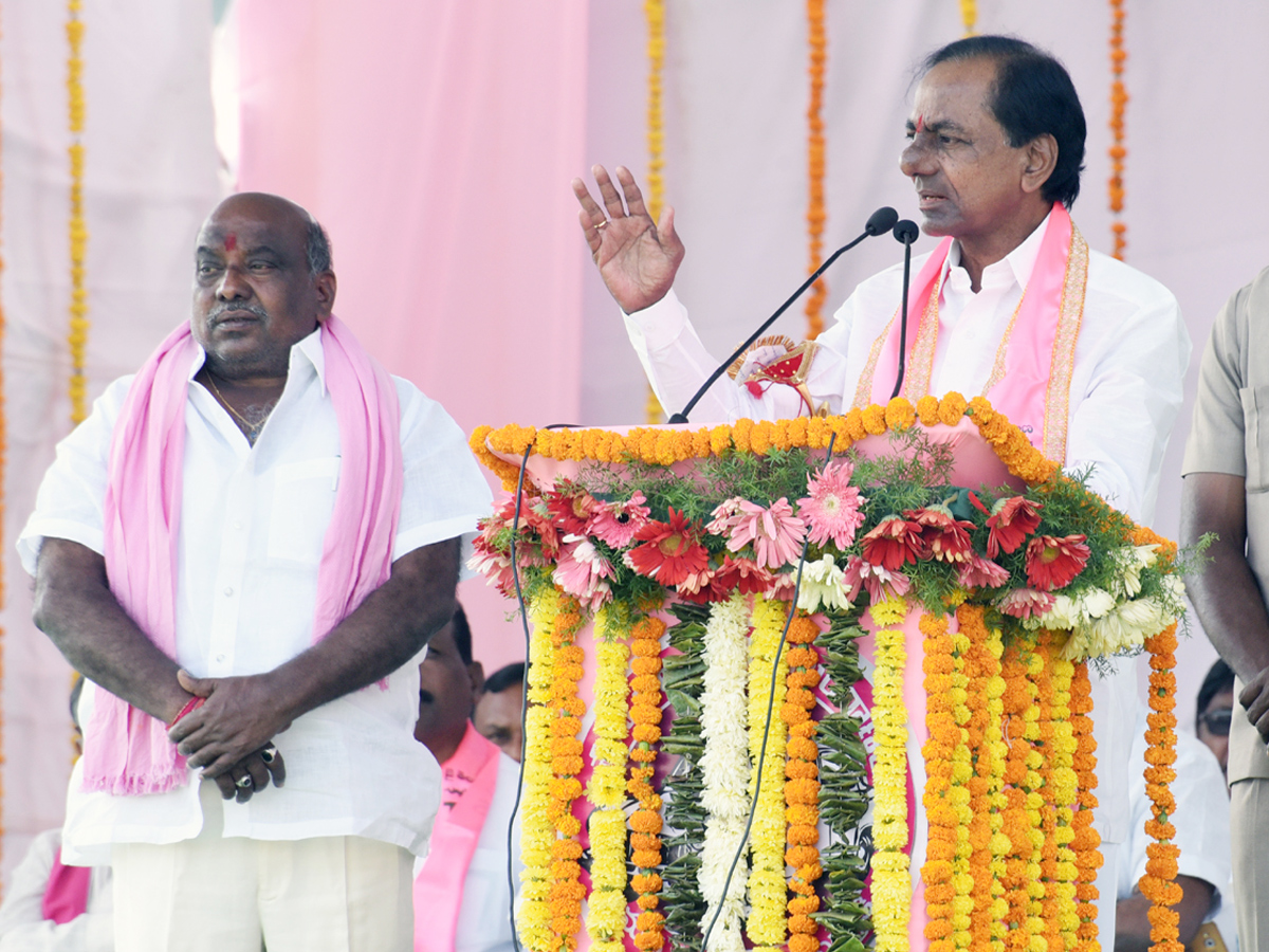 kcr public meeting photo Gallery - Sakshi2