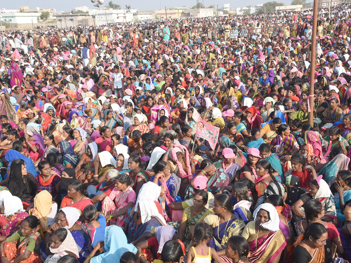 kcr public meeting photo Gallery - Sakshi16