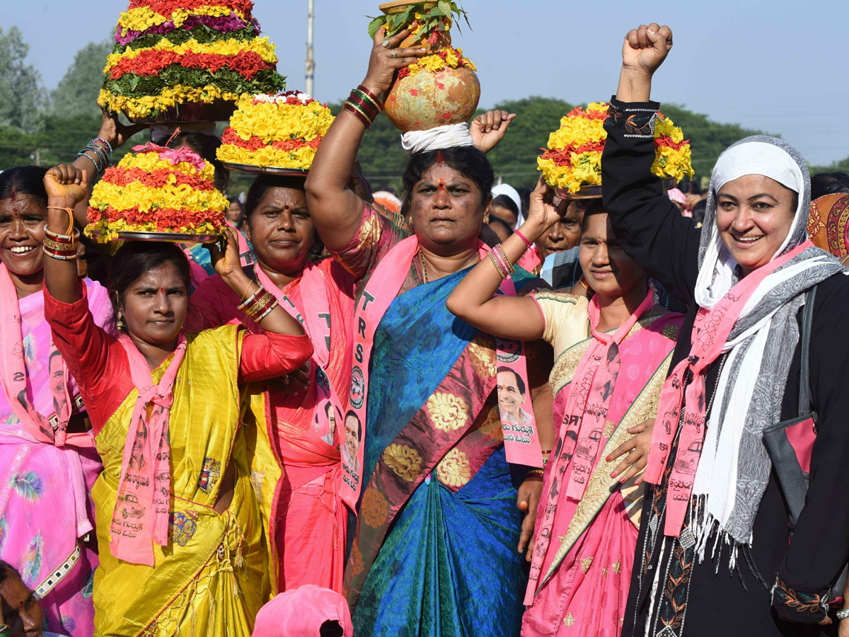 kcr public meeting photo Gallery - Sakshi18