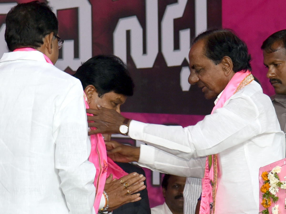 kcr public meeting photo Gallery - Sakshi20