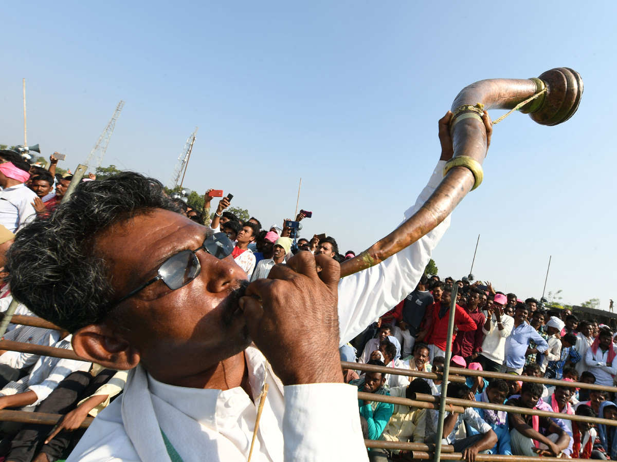 kcr public meeting photo Gallery - Sakshi9