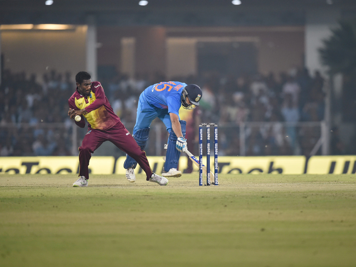 india won second T20 match against west indies - Sakshi16