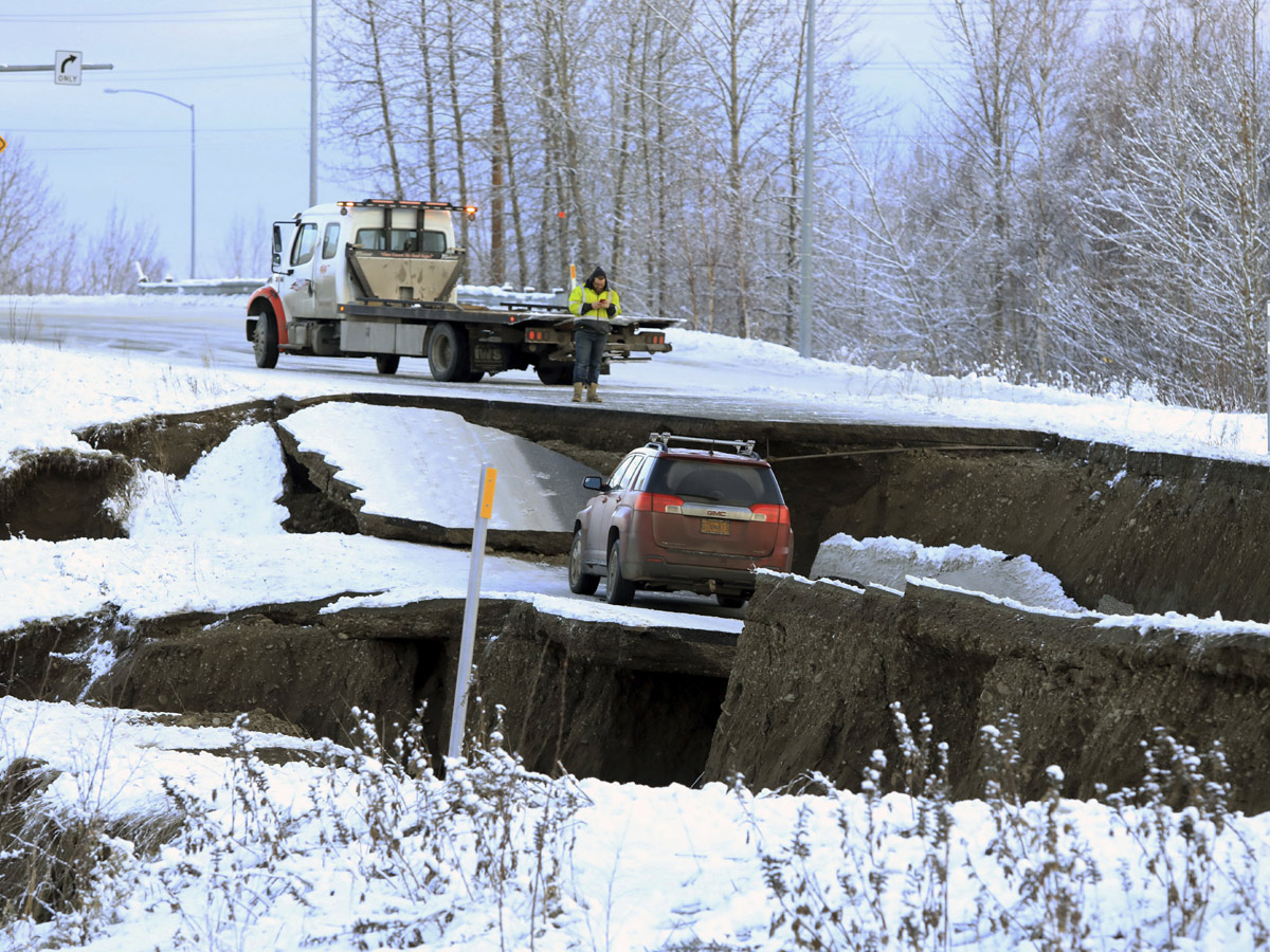 Alaska Earthquakes Photo Gallery - Sakshi7