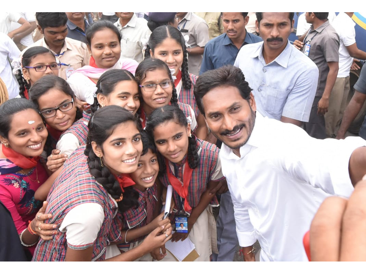 ys jagan prajasankalpayatra day 309 photo Gallery - Sakshi13