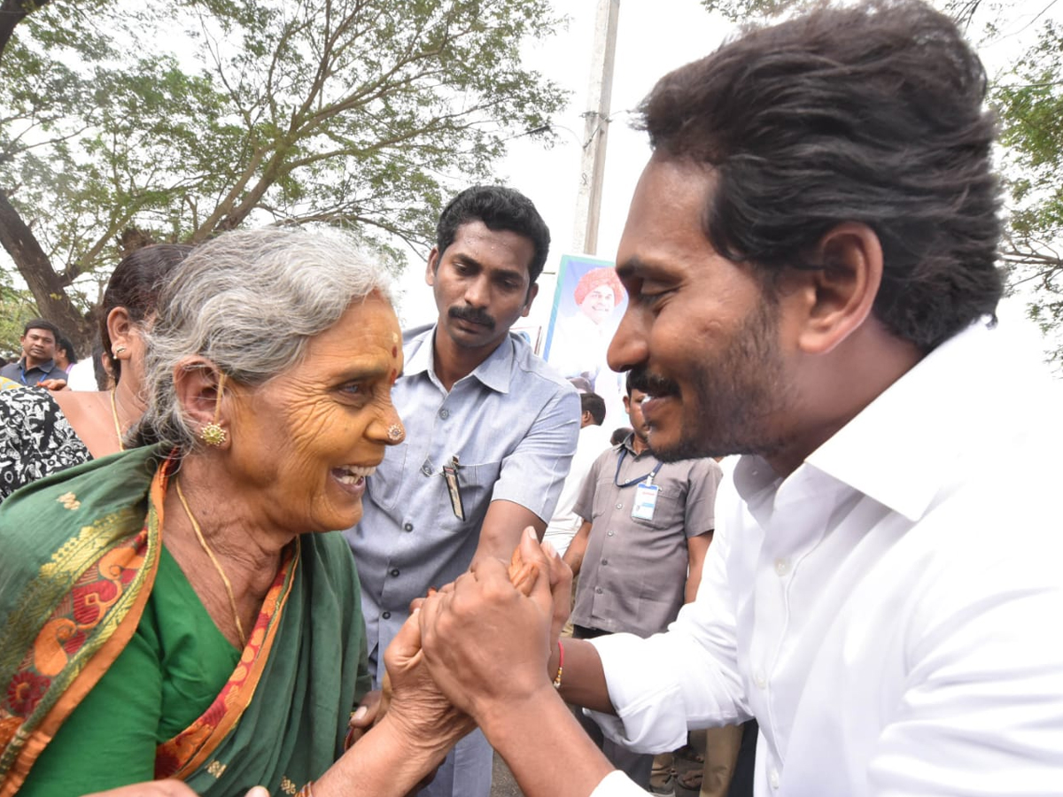 ys jagan prajasankalpayatra day 309 photo Gallery - Sakshi24