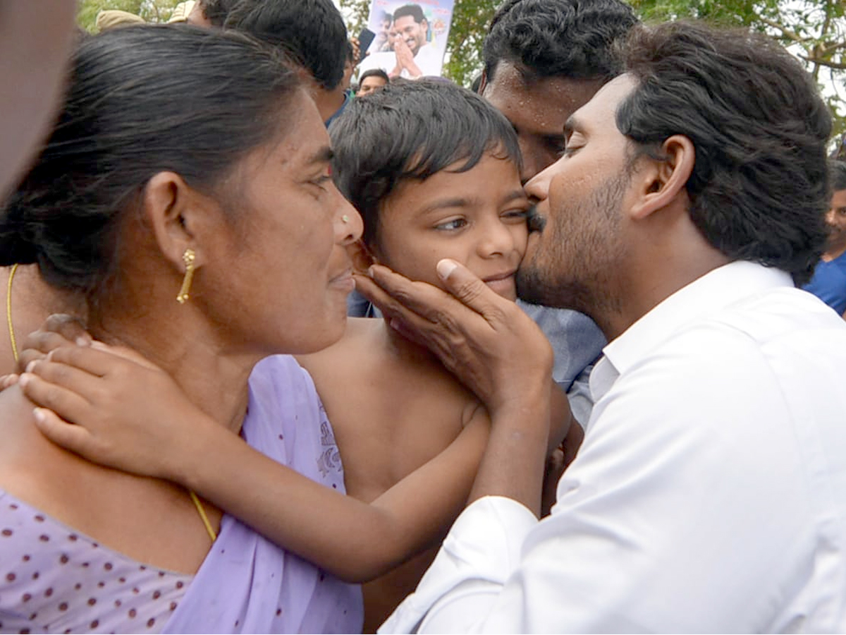 ys jagan prajasankalpayatra day 309 photo Gallery - Sakshi30