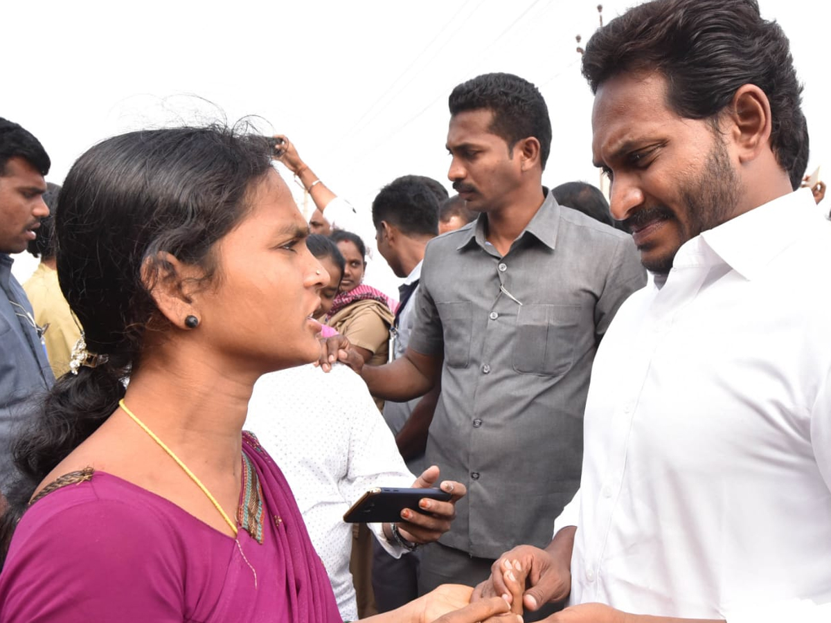 YS Jagan PrajaSankalpaYatra Day 318th Photo Gallery - Sakshi19