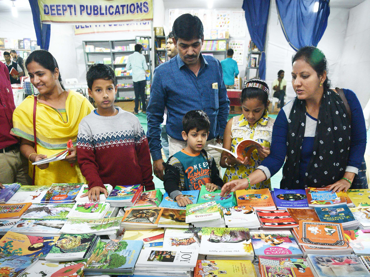 32nd National Book Fair at NTR Stadium Photo Gallery - Sakshi3