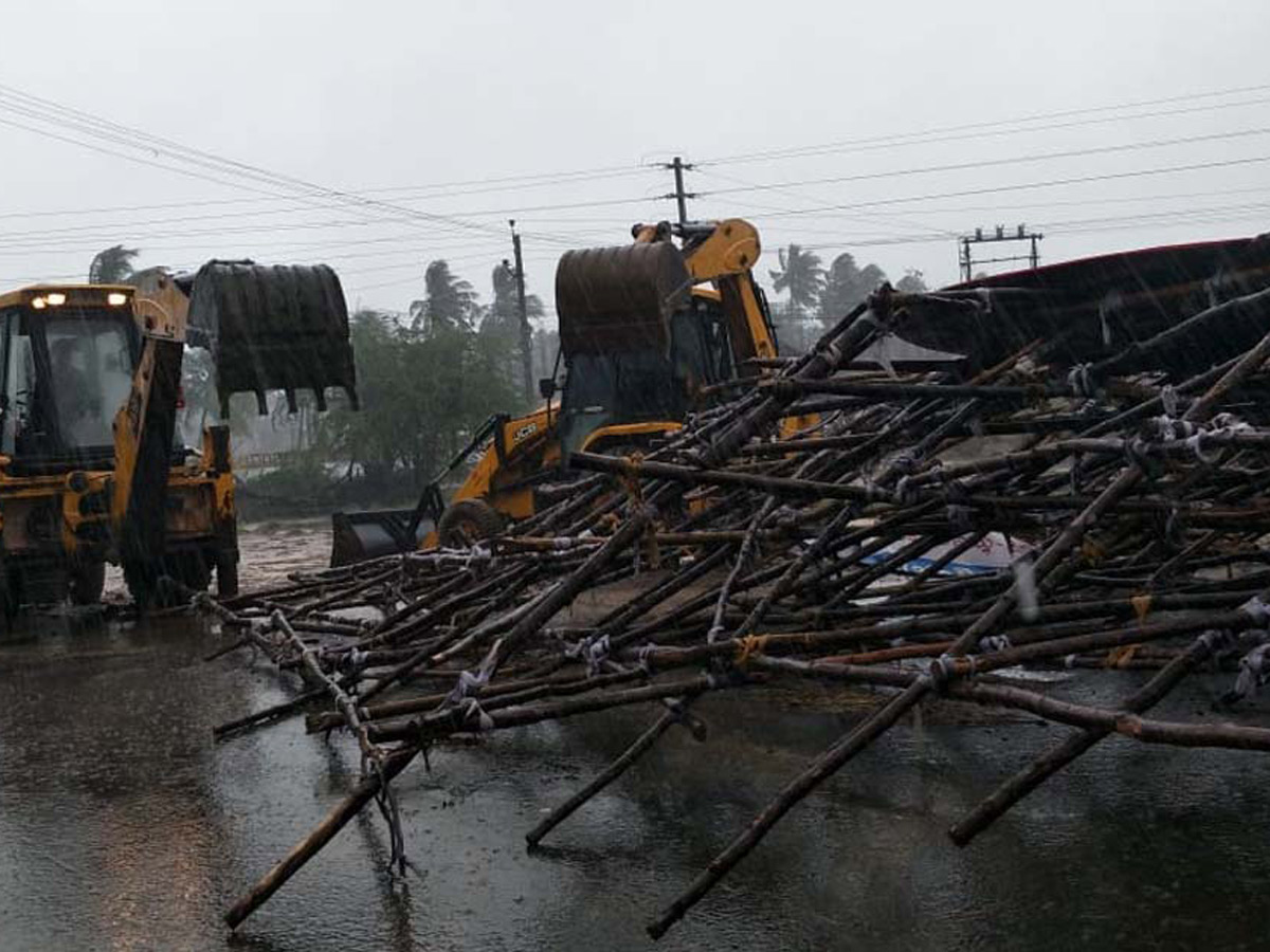 Cyclone Phethai in East Godavari Photo Gallery - Sakshi20