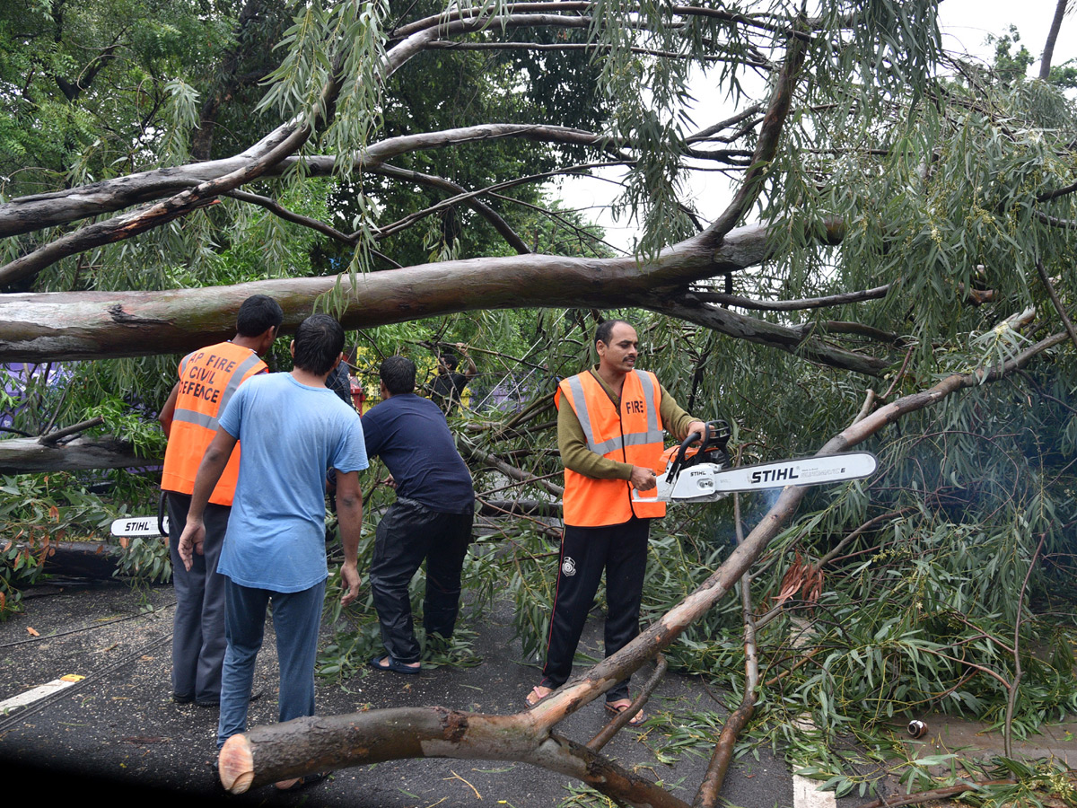 Cyclone Phethai in East Godavari Photo Gallery - Sakshi6