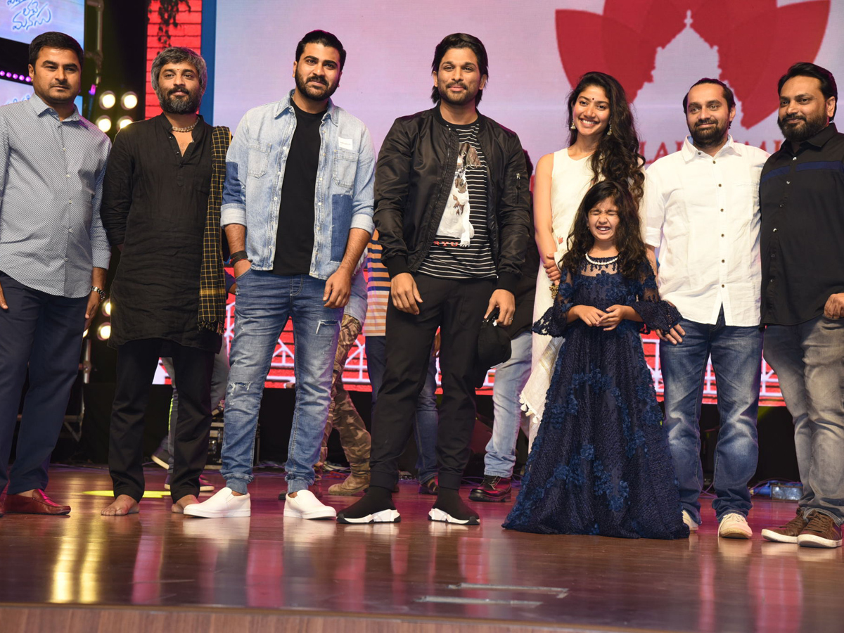 Padi Padi Leche Manasu pre release function photo gallery - Sakshi4