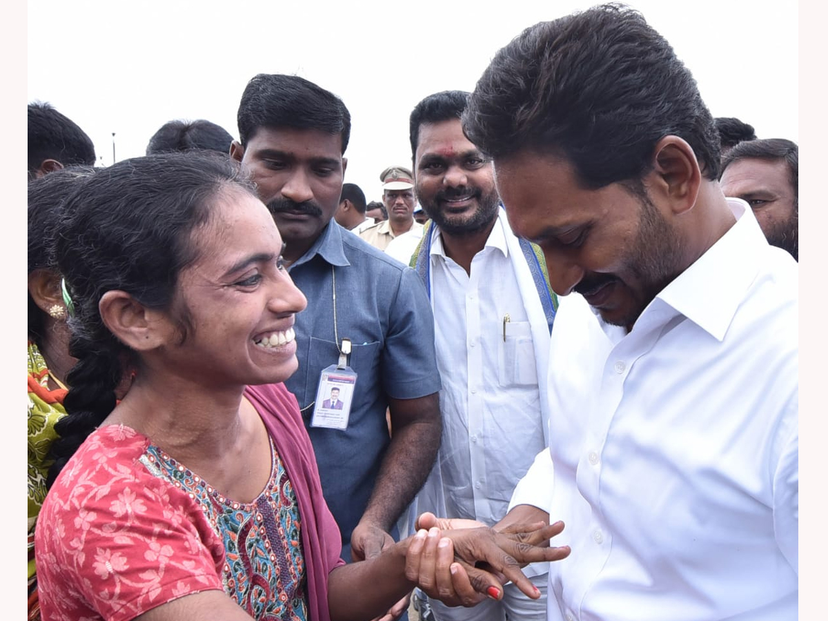 YS Jagan PrajaSankalpaYatra Day 324th Photo Gallery - Sakshi23