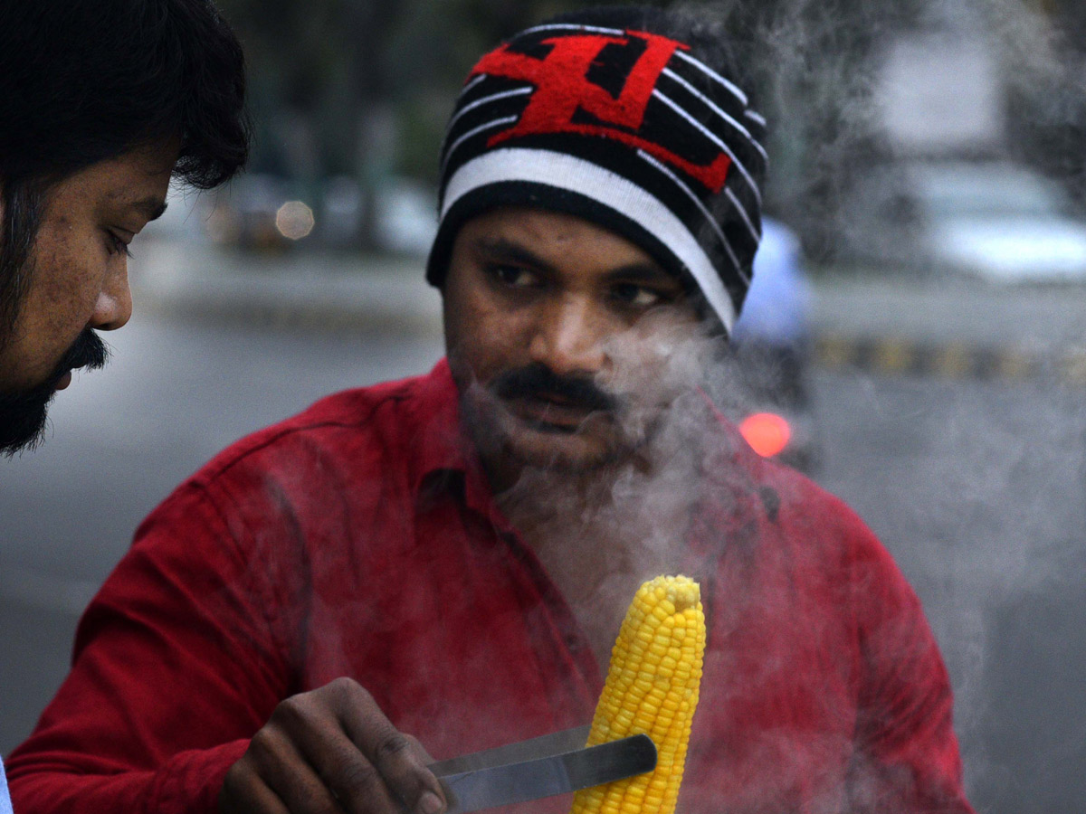 Cool weather in Hyderabad Photo Gallery  - Sakshi13