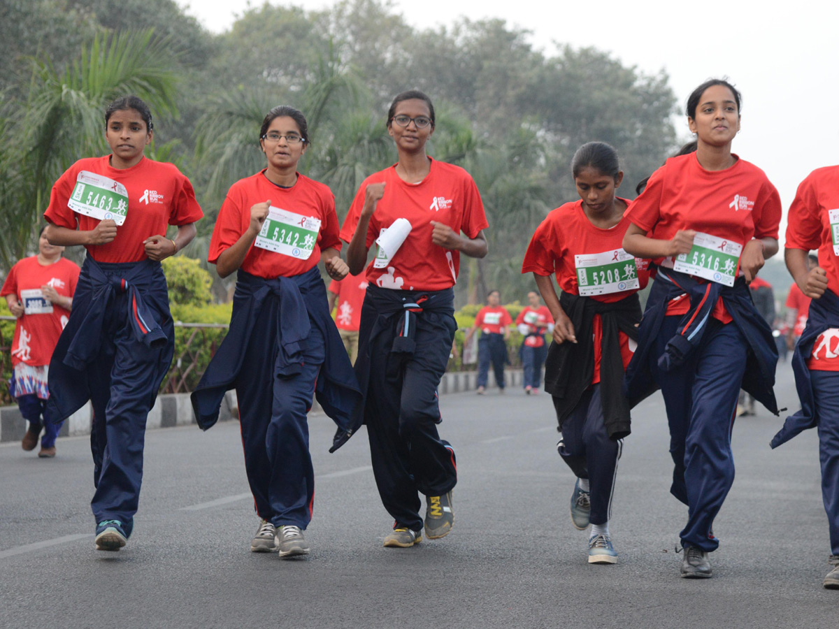 Aids Awareness Rally Held At Necklace Road Photo Gallery - Sakshi6