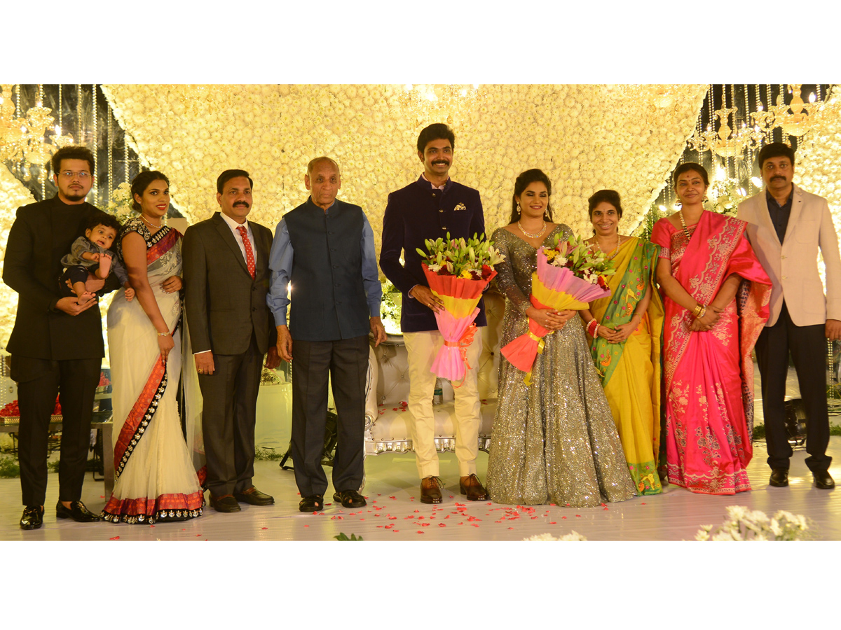 YSRCP MLA Kakani Govardhan Reddy doughter reception at tajkrishna Photo Gallery - Sakshi2