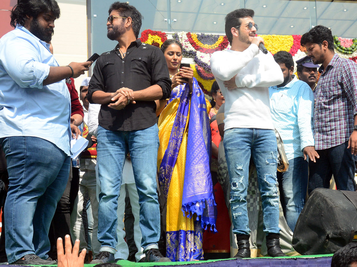 Nagarjuna Rakul Preet and Akhil South India Shopping Mall Rajahmundry  - Sakshi15