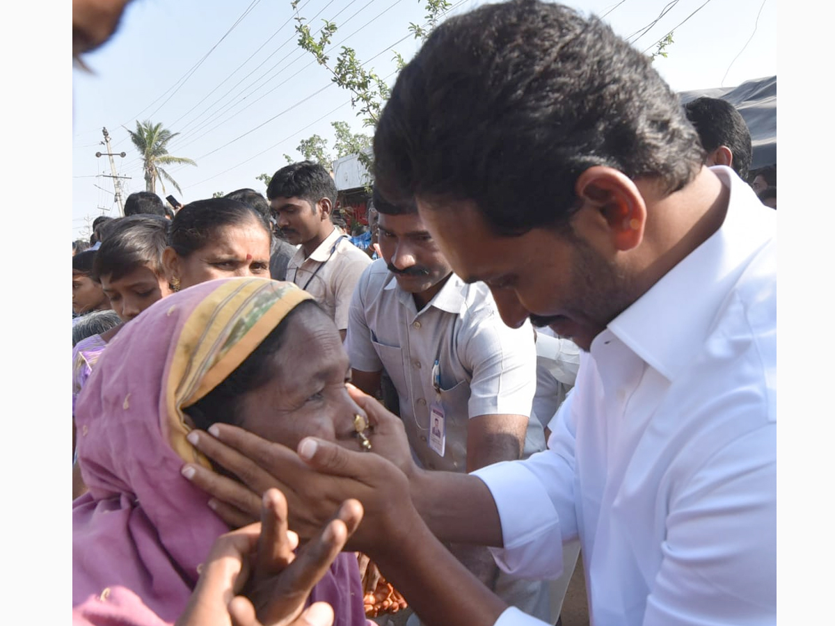 YS Jagan PrajaSankalpaYatra Day 327th Photo Gallery - Sakshi26