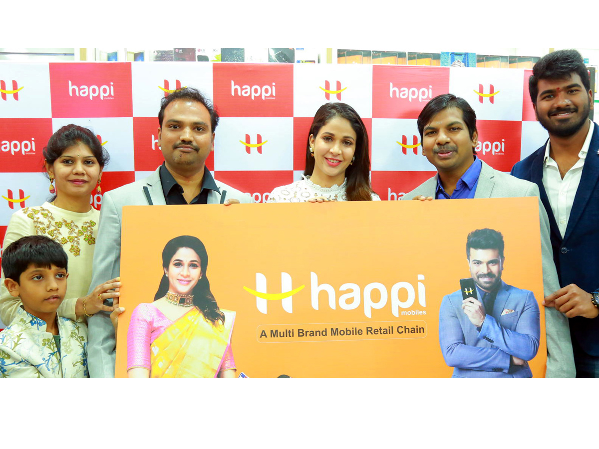 Happi Mobiles Grand Store launched by Actress Lavanya Tripathi - Sakshi4