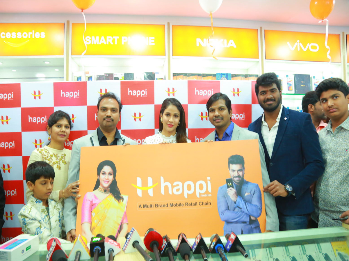 Happi Mobiles Grand Store launched by Actress Lavanya Tripathi - Sakshi8