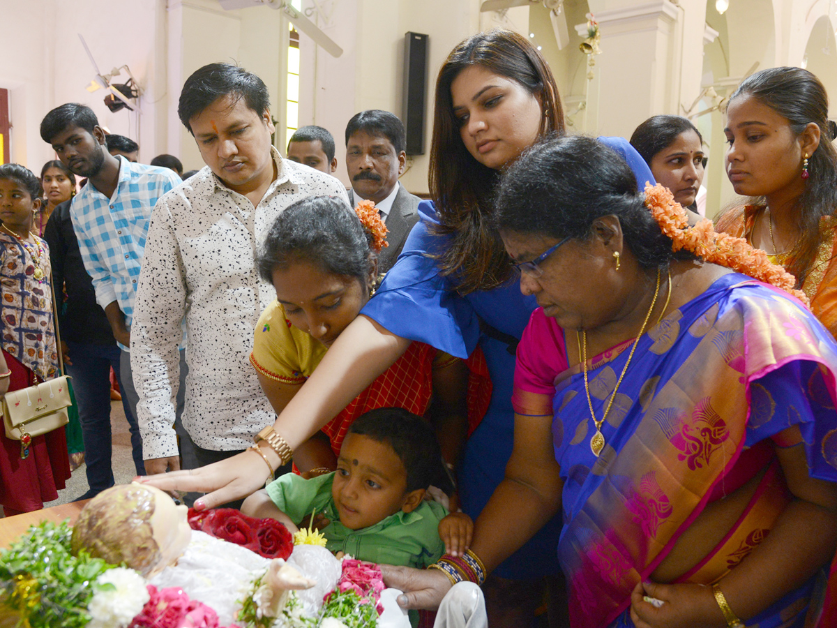 christmas celebrations in hyderabad 2018 Photo Gallery - Sakshi10