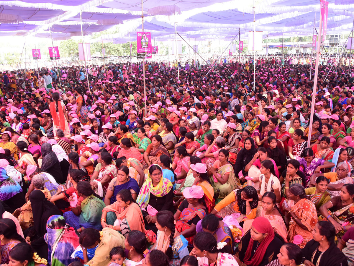 TRS Public Meeting In Nalgonda Photo Gallery - Sakshi12