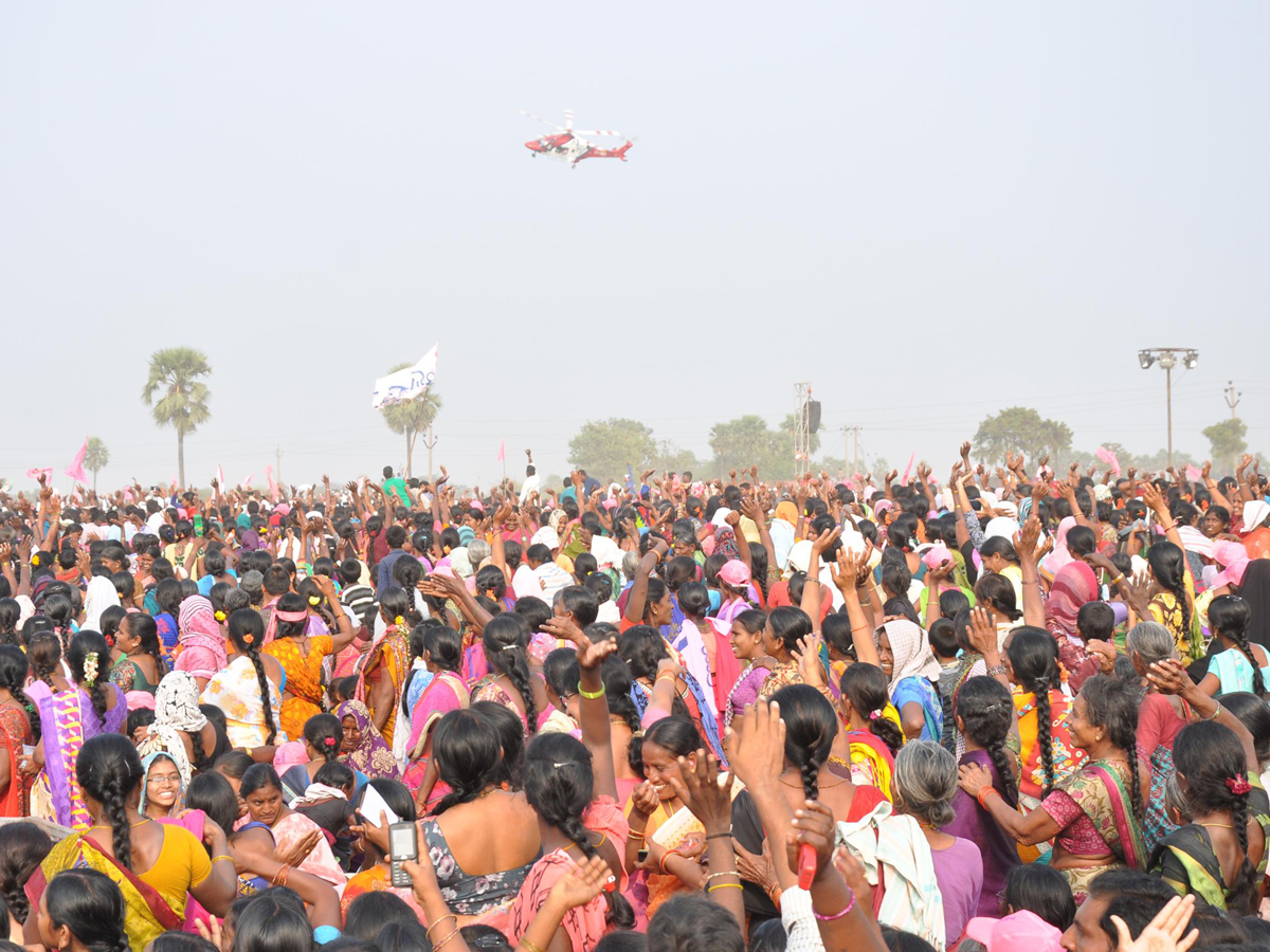 TRS Public Meeting In Nalgonda Photo Gallery - Sakshi4