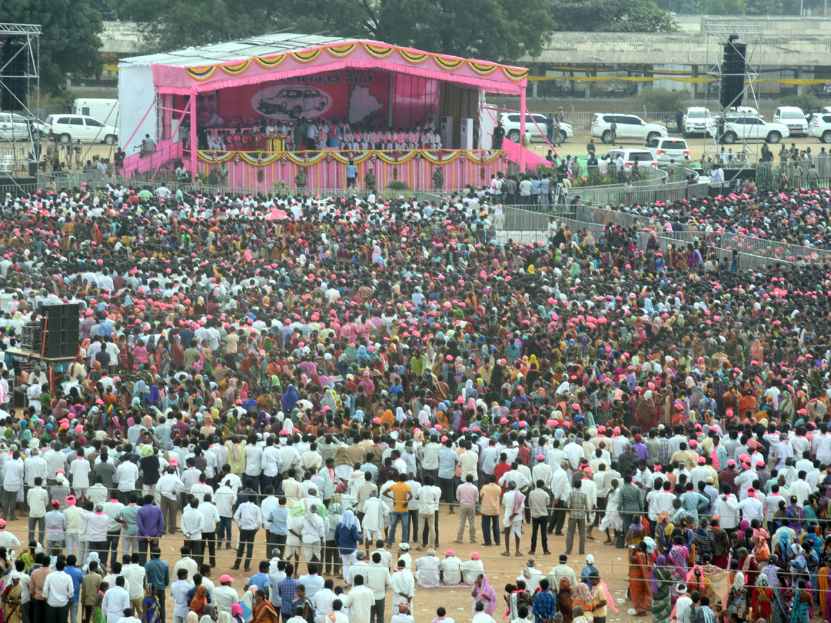 KCR Elections Meeting in Gajwel Photo Gallery - Sakshi8