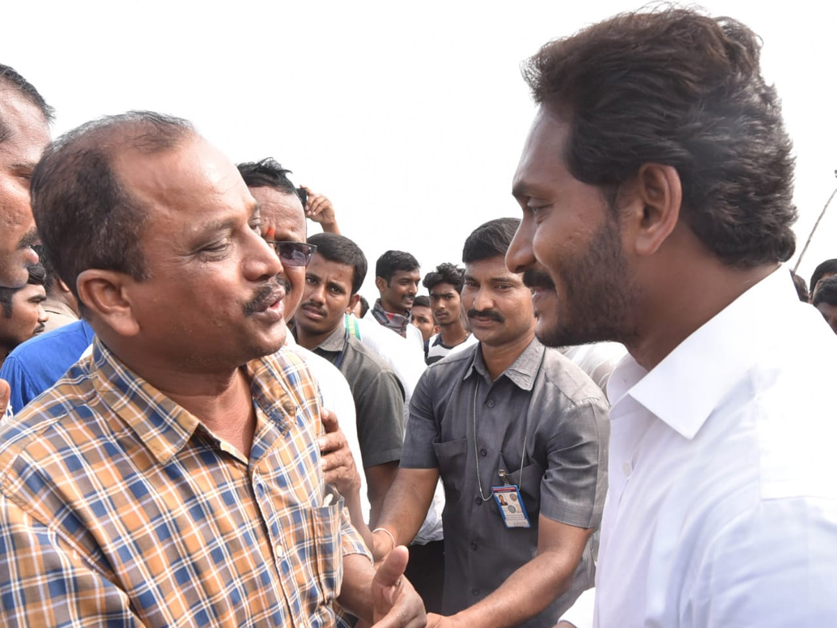 YS Jagan PrajaSankalpaYatra Day 315th Photo Gallery - Sakshi20