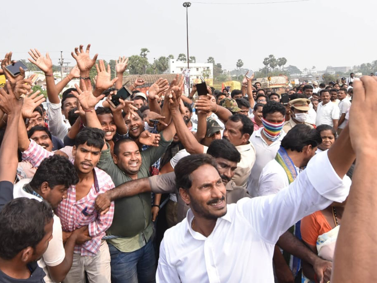 YS jagan padayatra at Srikakulam photo gallery - Sakshi20