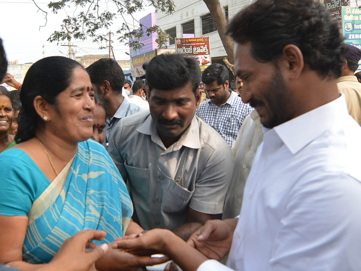 YS Jagan PrajaSankalpaYatra Day 317th Photo Gallery - Sakshi20