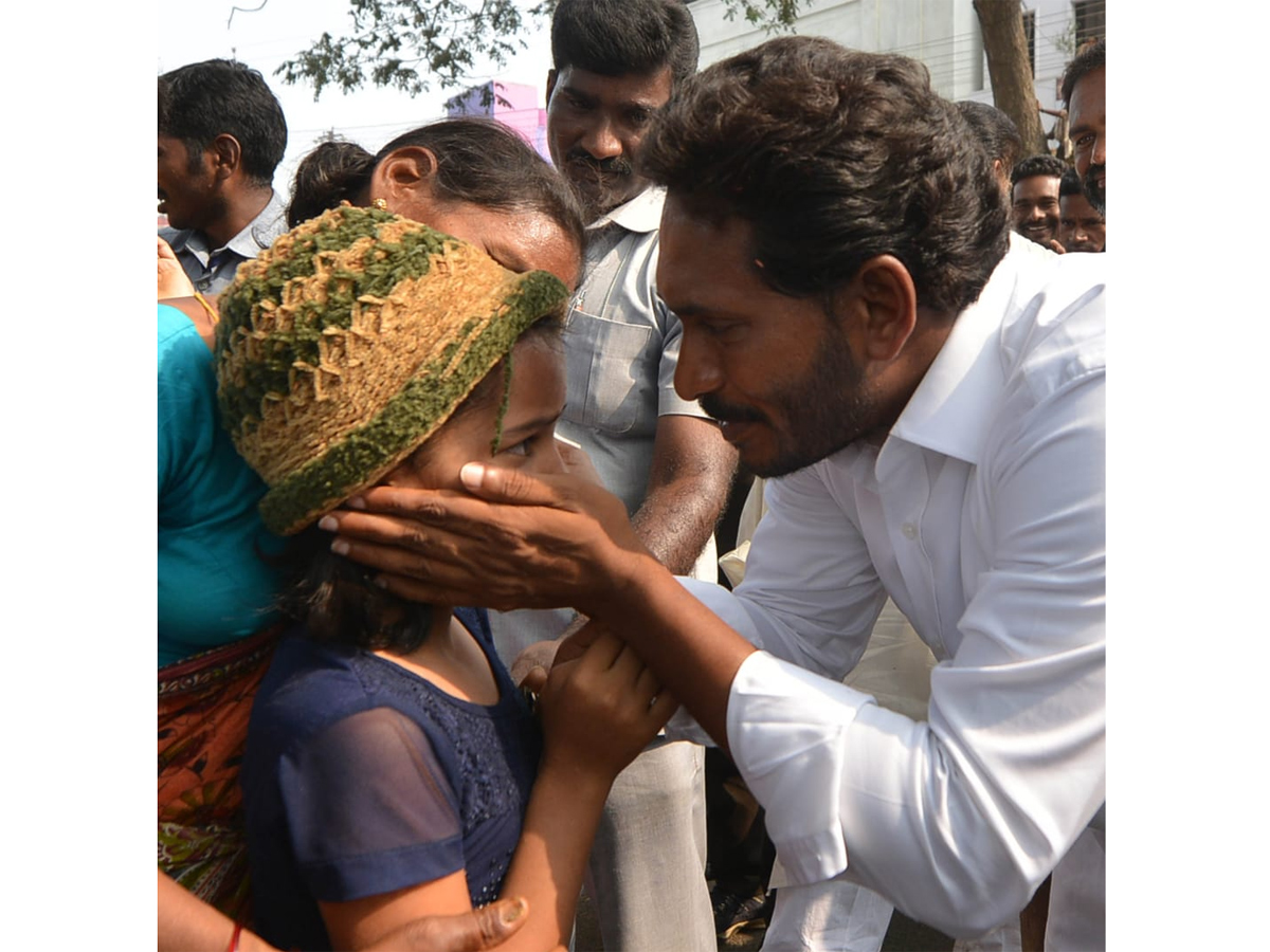 YS Jagan PrajaSankalpaYatra Day 317th Photo Gallery - Sakshi25