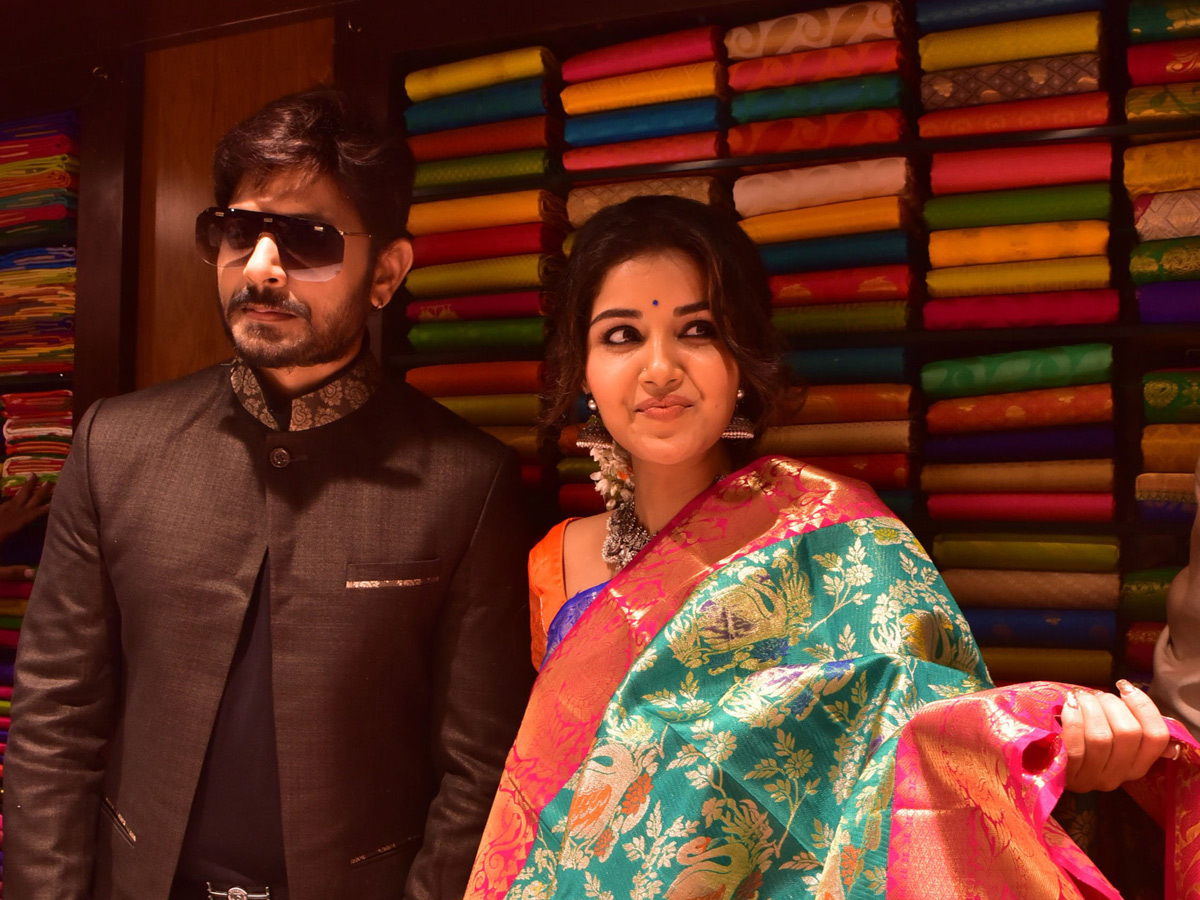 Anupama Parameswaran and Kaushal Subhamasthu Shopping Mall At Vijayawada - Sakshi10