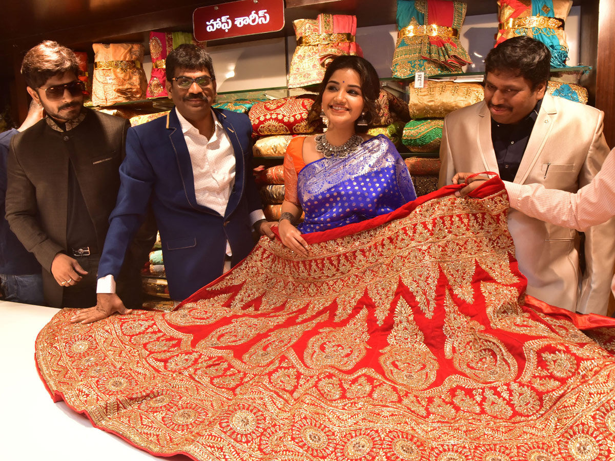 Anupama Parameswaran and Kaushal Subhamasthu Shopping Mall At Vijayawada - Sakshi11