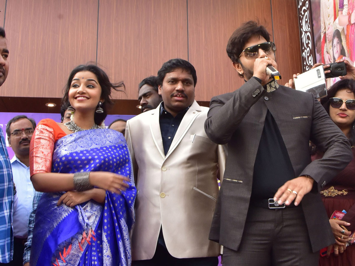 Anupama Parameswaran and Kaushal Subhamasthu Shopping Mall At Vijayawada - Sakshi15