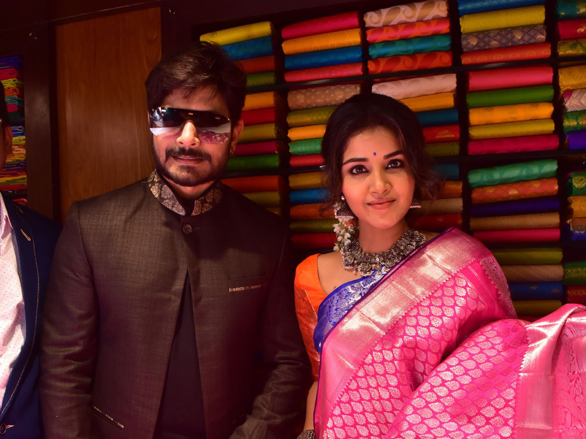 Anupama Parameswaran and Kaushal Subhamasthu Shopping Mall At Vijayawada - Sakshi5