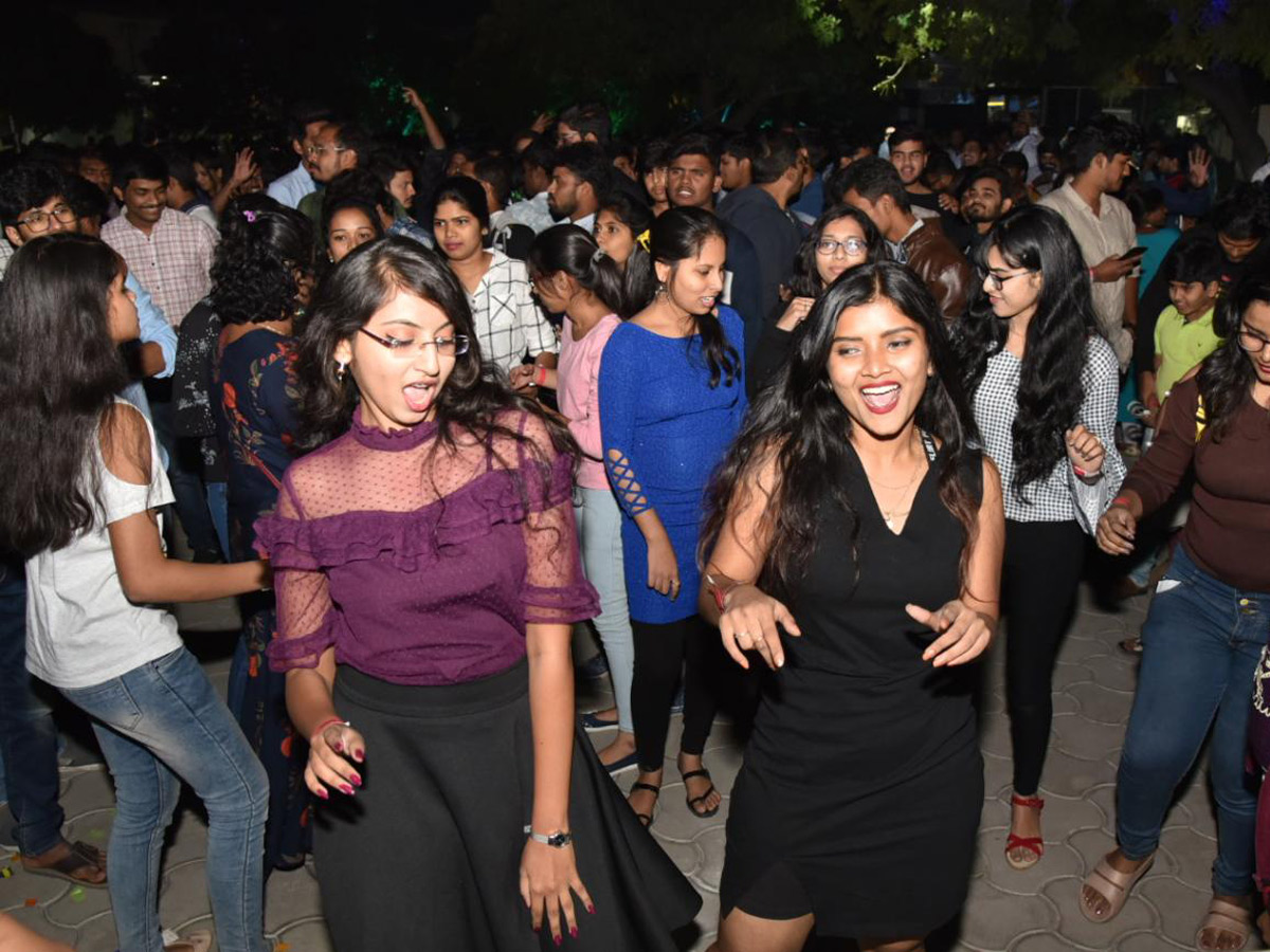 New Year 2019 Celebration in Hyderabad - Sakshi8