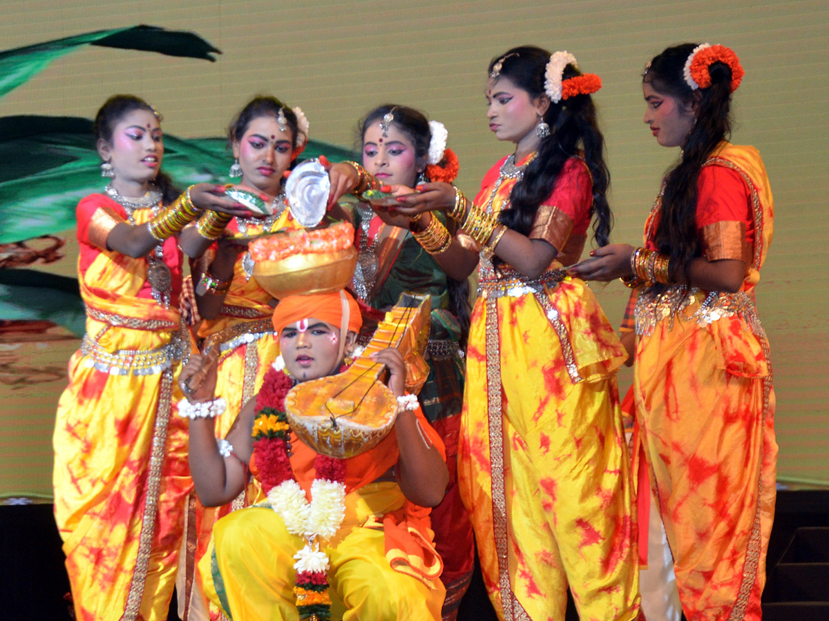 Hemanth Utsav 2019 by Abhyasa International Residential School at Shilpakala Vedika - Sakshi1