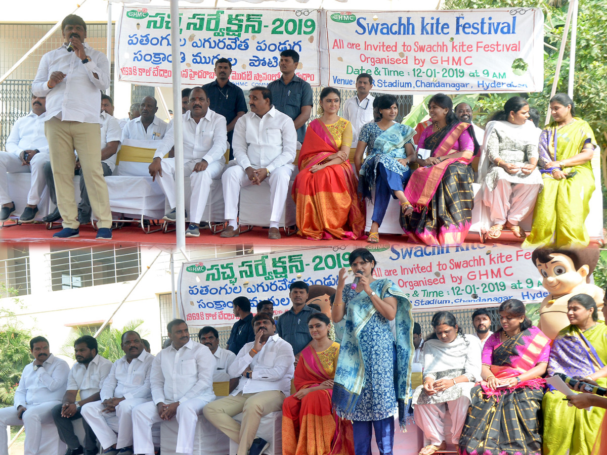 kites festival Photo Gallery - Sakshi15