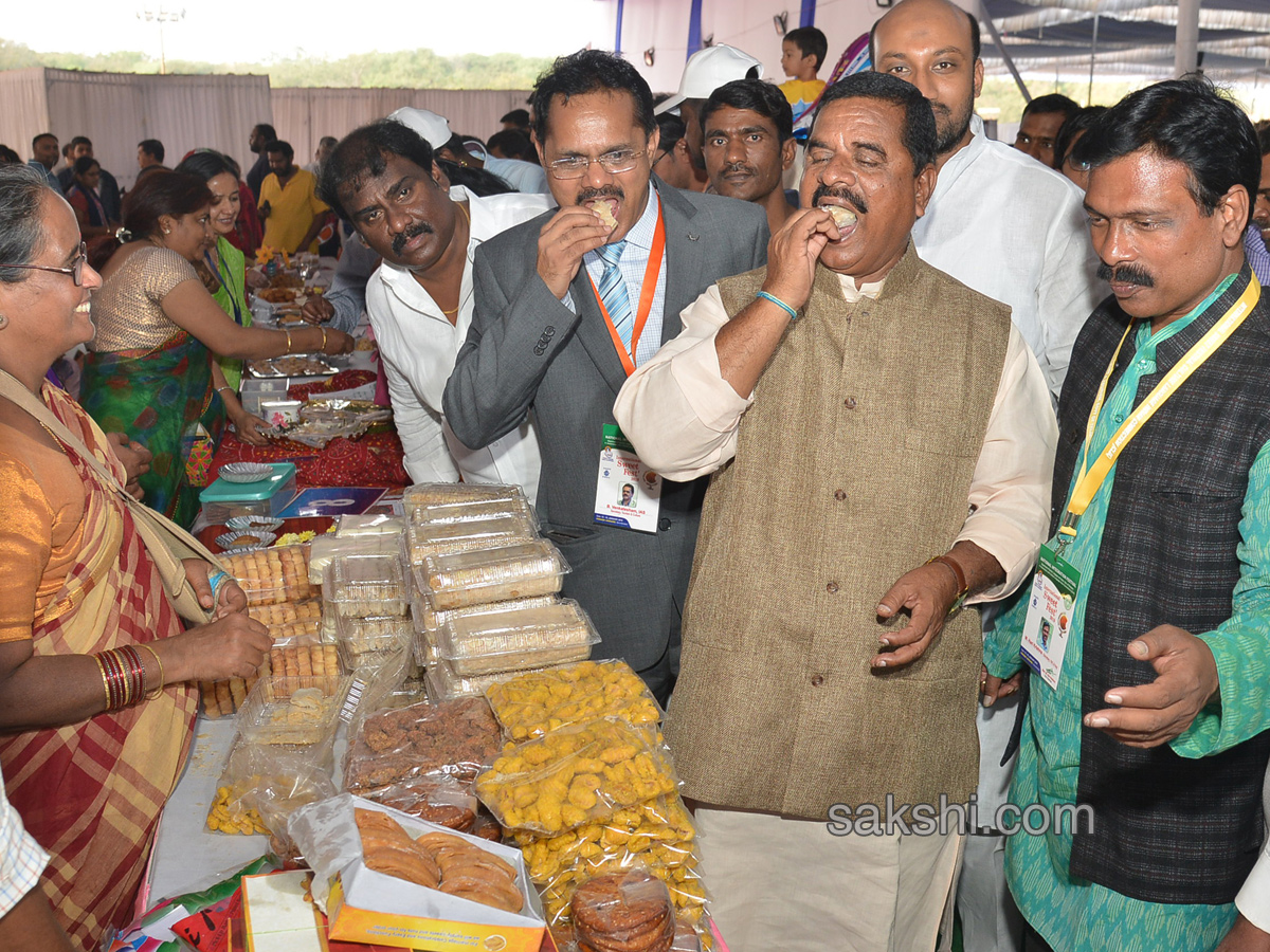 International 'Sweet Festival' in Hyderabad; Over 1,000 Varieties on Display - Sakshi10