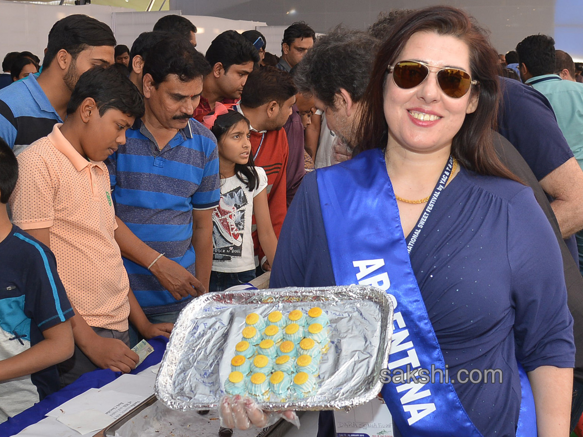 International 'Sweet Festival' in Hyderabad; Over 1,000 Varieties on Display - Sakshi1