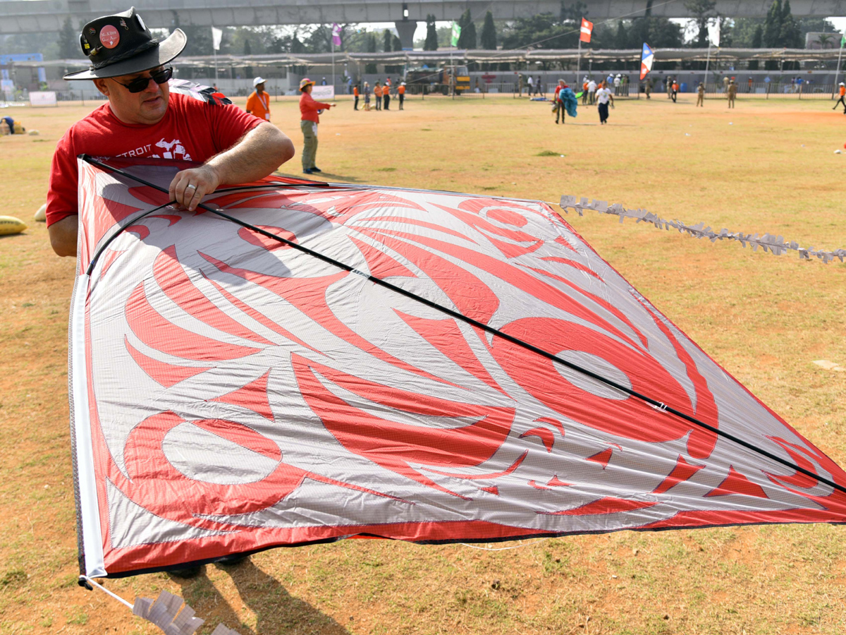 Telangana Kites festival 2019 Photo Gallery - Sakshi28