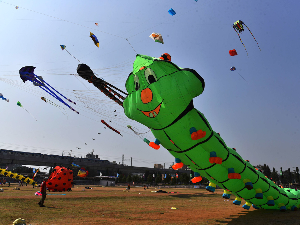 Telangana Kites festival 2019 Photo Gallery - Sakshi12