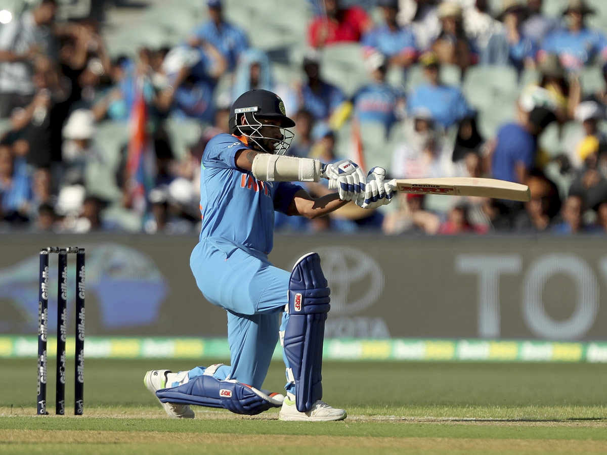 India won second one day match with Australia - Sakshi13